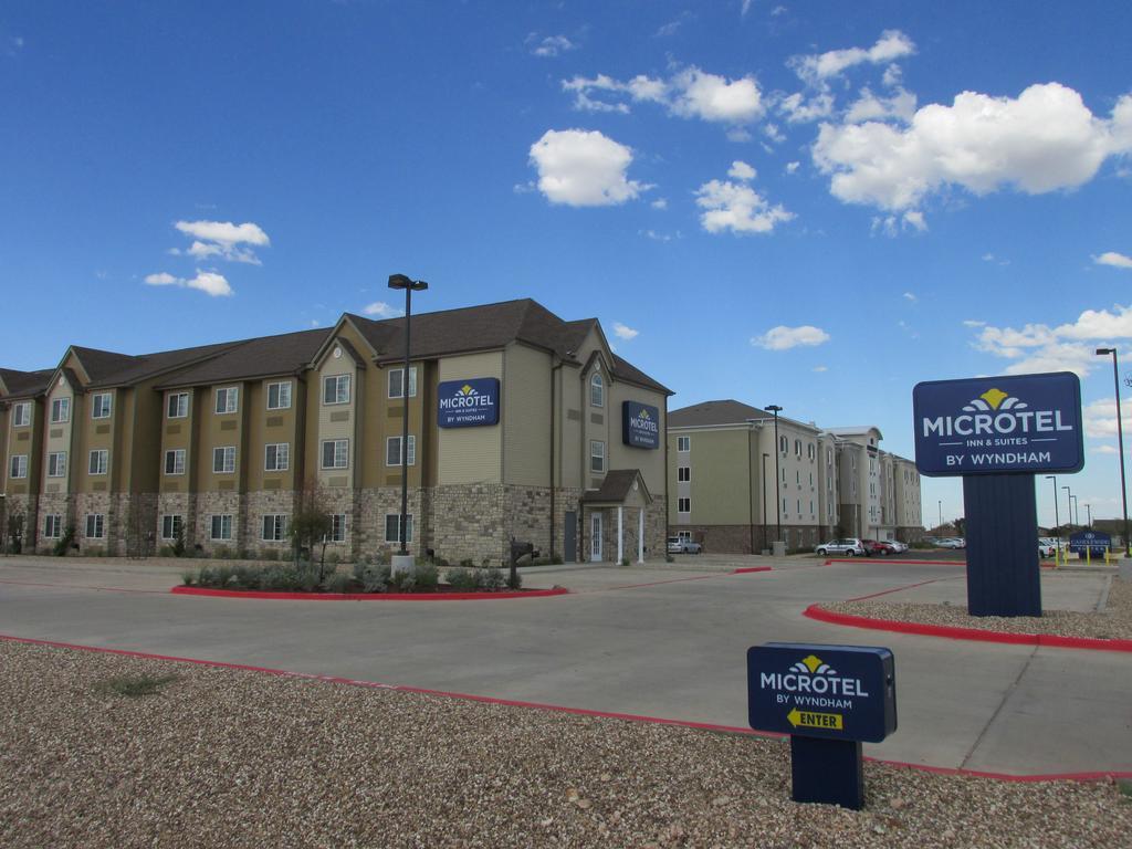 Microtel Inn & Suites By Wyndham Midland Luaran gambar