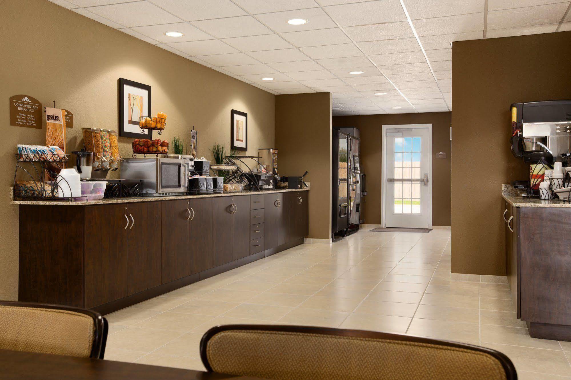 Microtel Inn & Suites By Wyndham Midland Luaran gambar